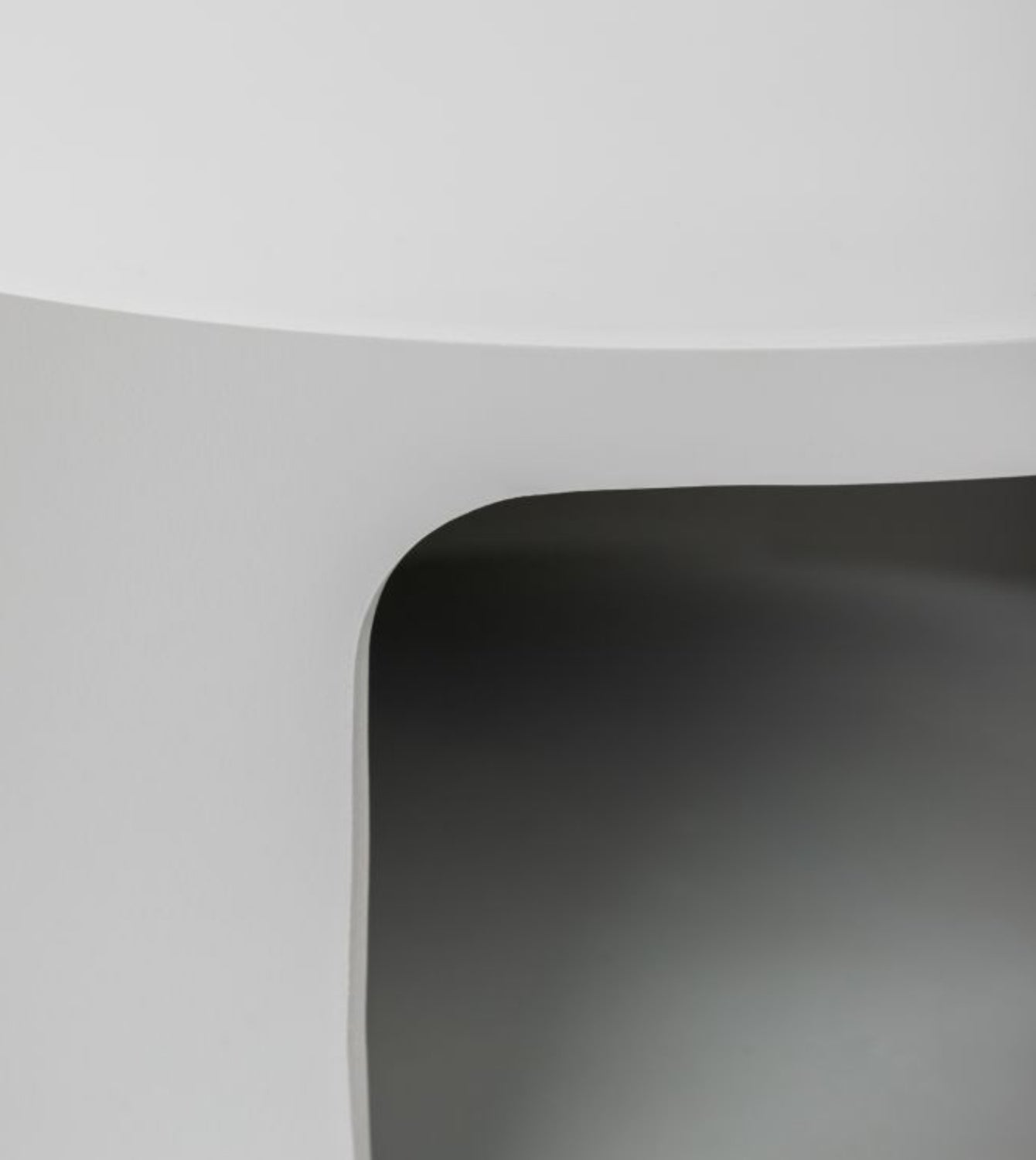 Tavolino 38 cm in legno di pino e top grigio